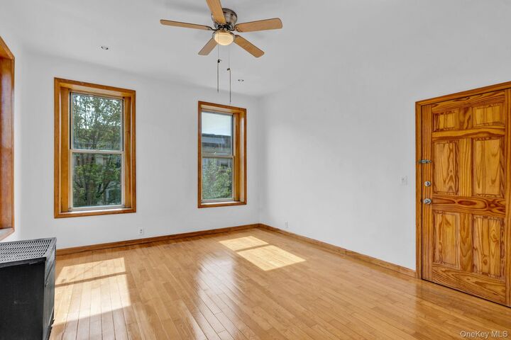 Property Photo:  12 N Broadway 1st Floor  NY 10960 