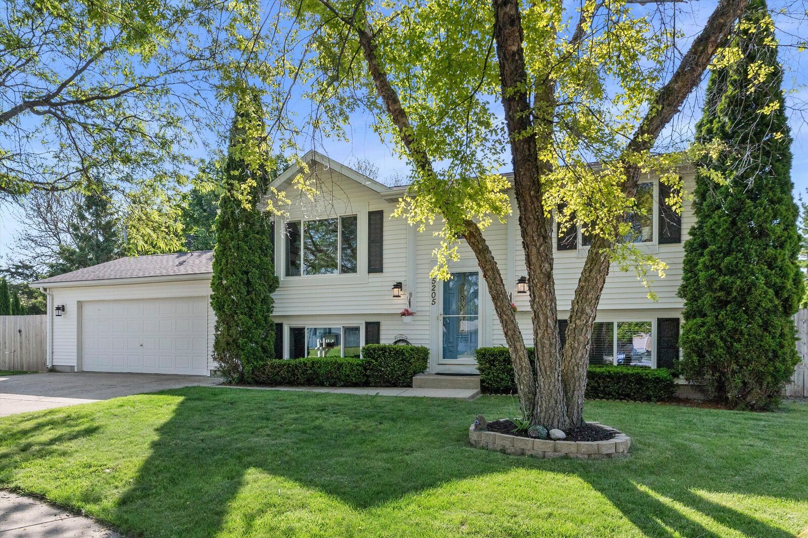 Property Photo: 5205 66th Pl WI 53142