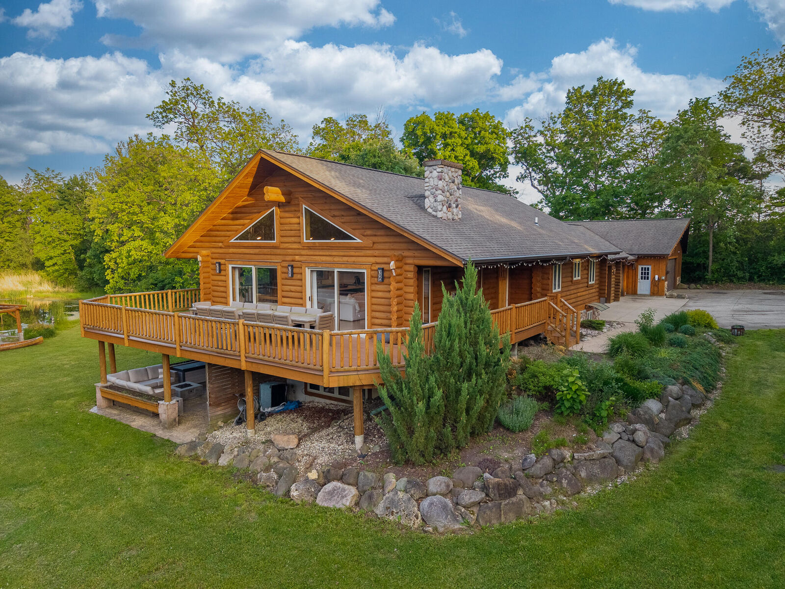 Property Photo:  2717 N Beaumont Ave  WI 53185 