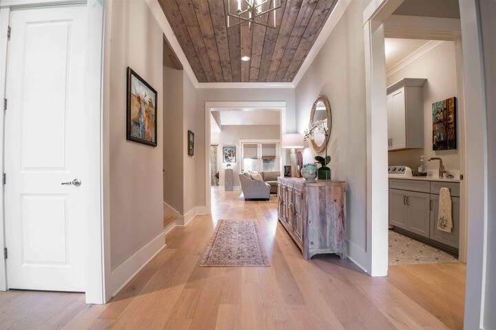 Property Photo:  10160 Cliveden Cir N  TN 38017 