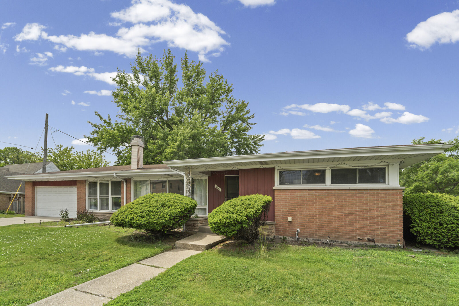 Property Photo:  7946 Lotus Avenue  IL 60053 