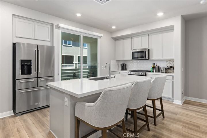 Property Photo: 1472 W Sunrise Lane CA 90732