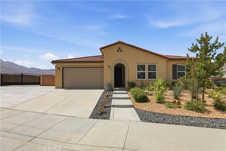 Property Photo:  21159 Blue Jeans Court  CA 92507 