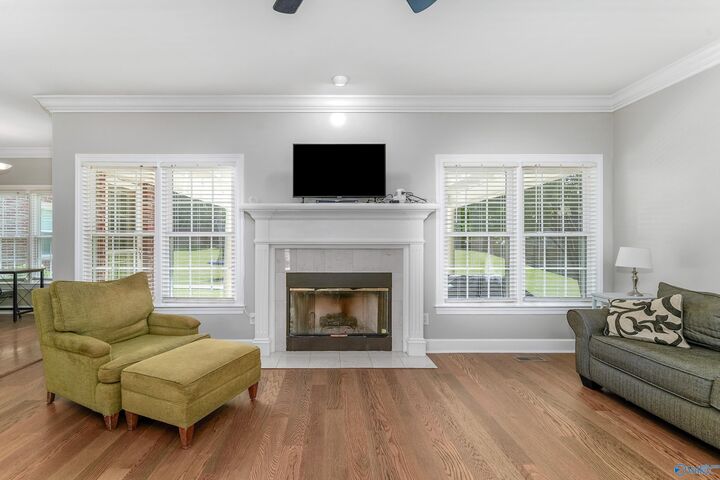 Property Photo:  109 Alexandria Drive  AL 35806 