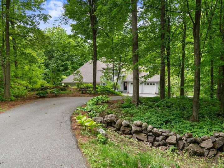 Property Photo:  86 Wildwood Court  VT 05482 