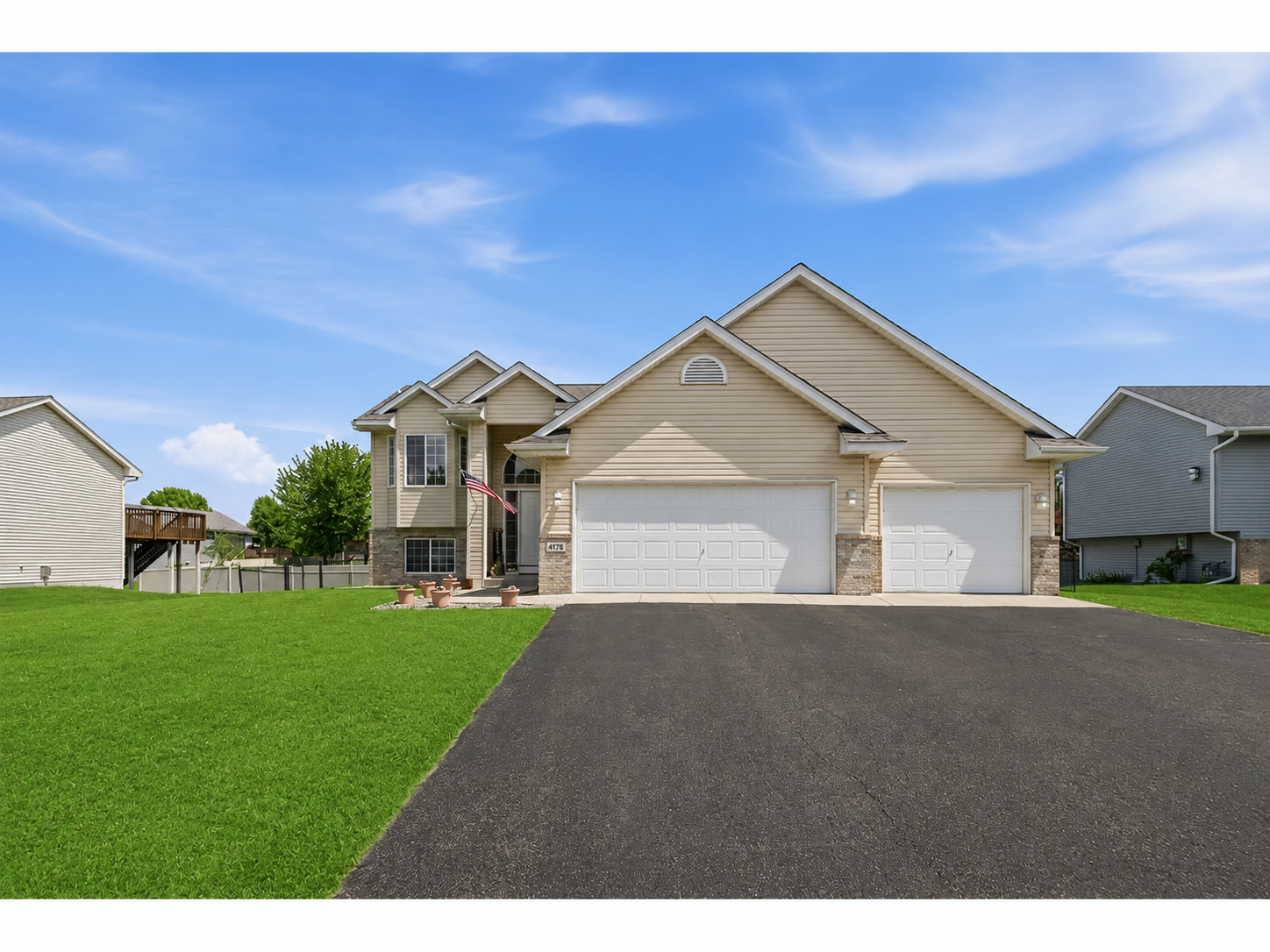 Property Photo: 4178 NE Jannings Avenue NE MN 55376