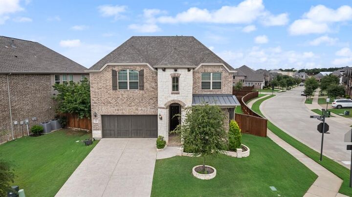 Property Photo:  1900 Monahan Drive  TX 76226 