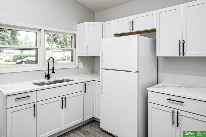 Property Photo:  1807 Warren Street  NE 68005 