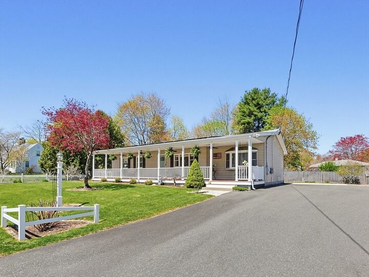 Property Photo:  6 Haverstock Rd  MA 02038 