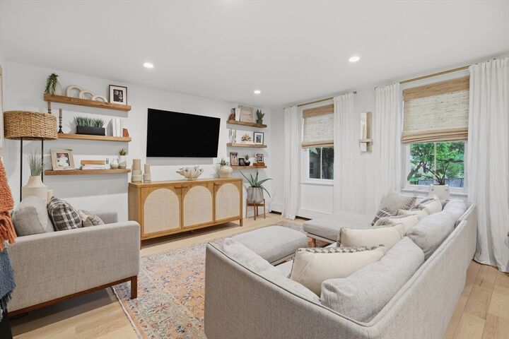 Property Photo:  31 Olive Street 31  MA 01950 