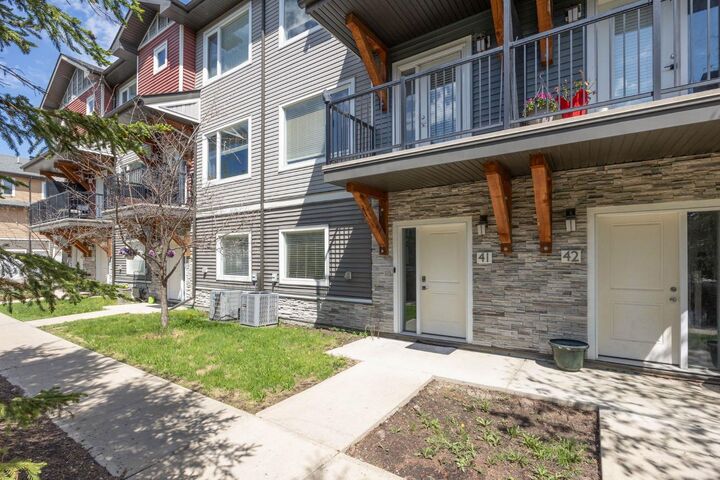 141 Fontaine Crescent 41 — photo 1