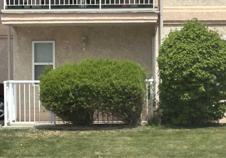 Property Photo: 5026 49 Street 102 AB T4H 1V7