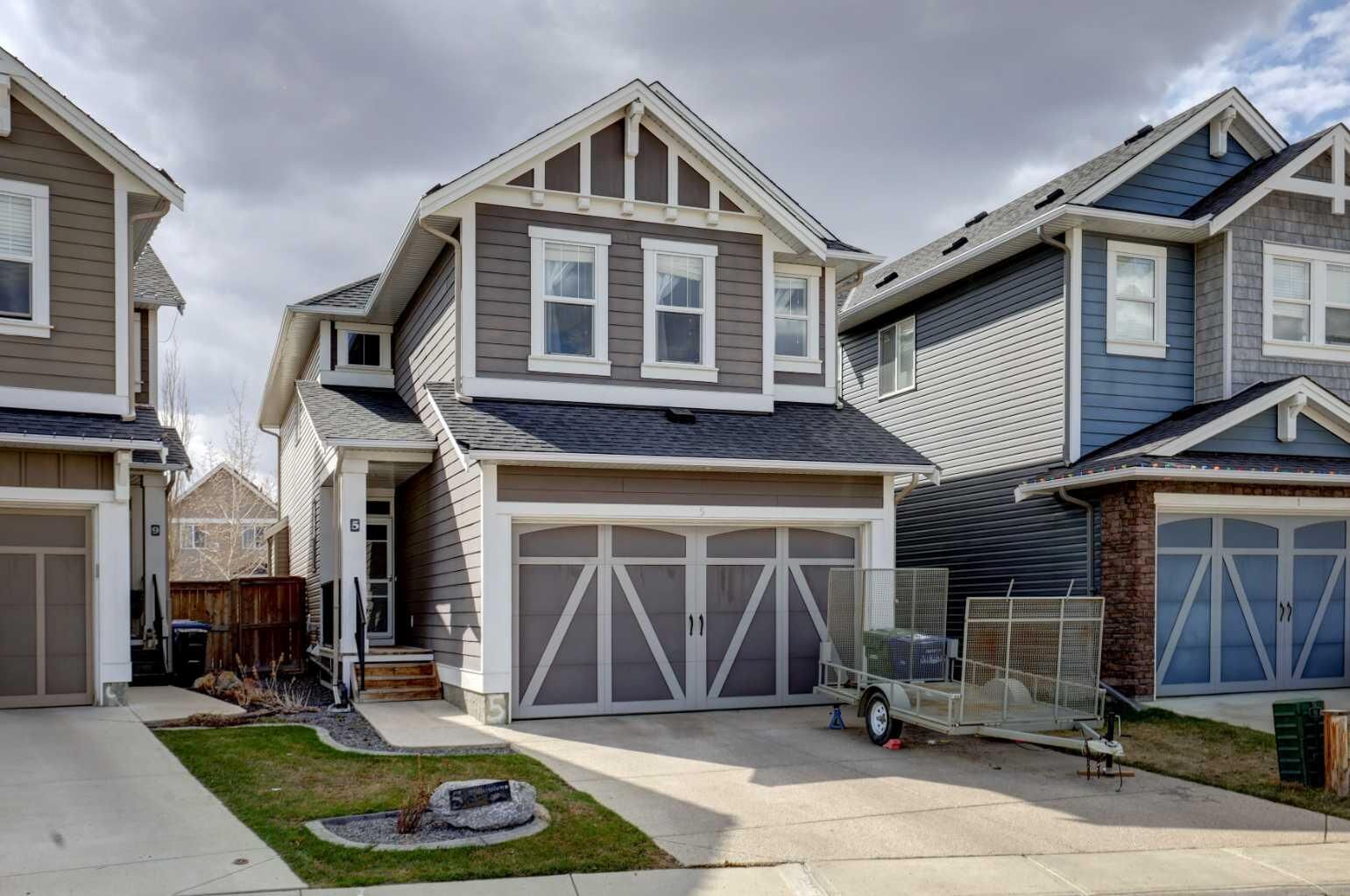 Property Photo:  5 Williamstown Park NW  AB T4B 3Y4 