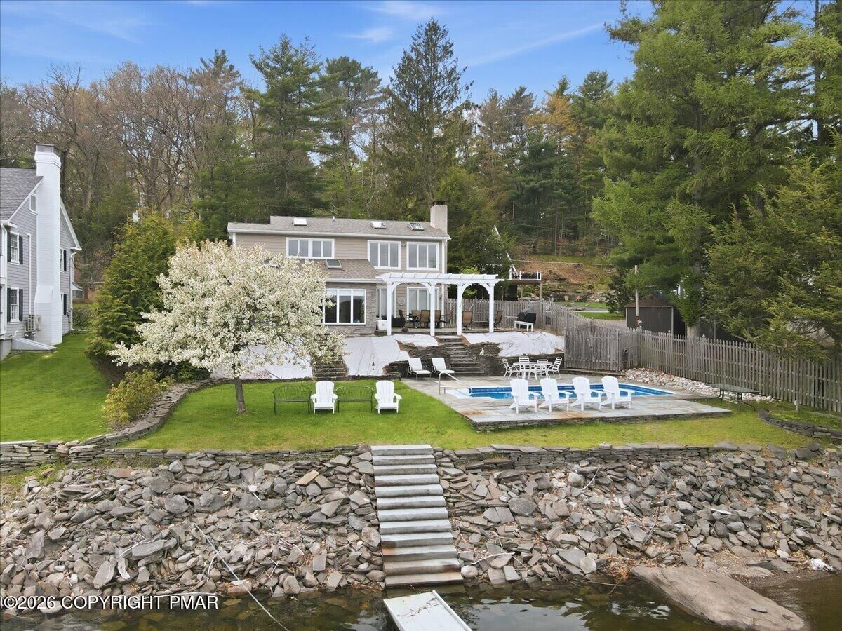 Property Photo:  114 Shore Road  PA 18464 