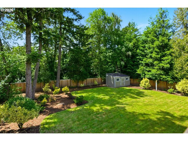 Property Photo:  2109 Wembley Park Rd  OR 97034 