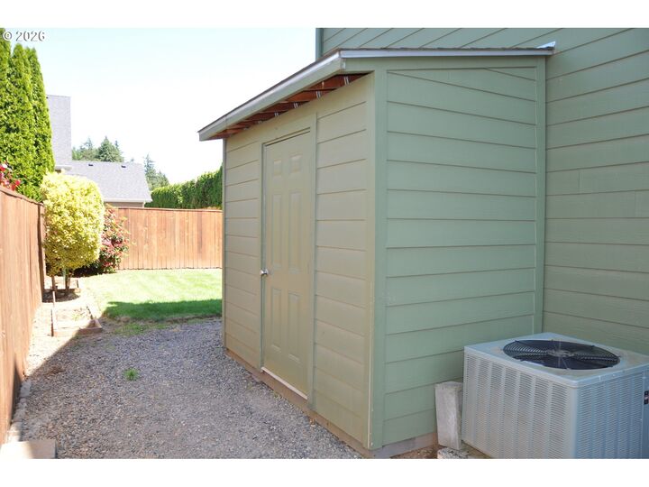 Property Photo:  3066 Elliot St  OR 97304 