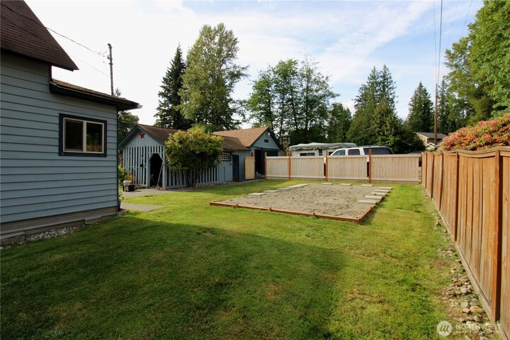 Property Photo:  5417  Grandview Road  WA 98223 