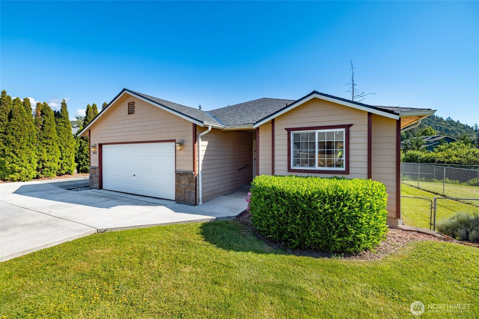 Property Photo: 1803 S 30th Street WA 98274