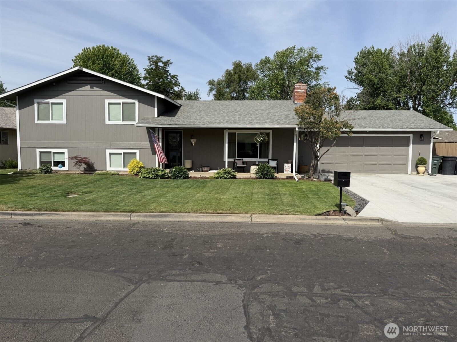 Property Photo: 2288 Granite Drive WA 99362