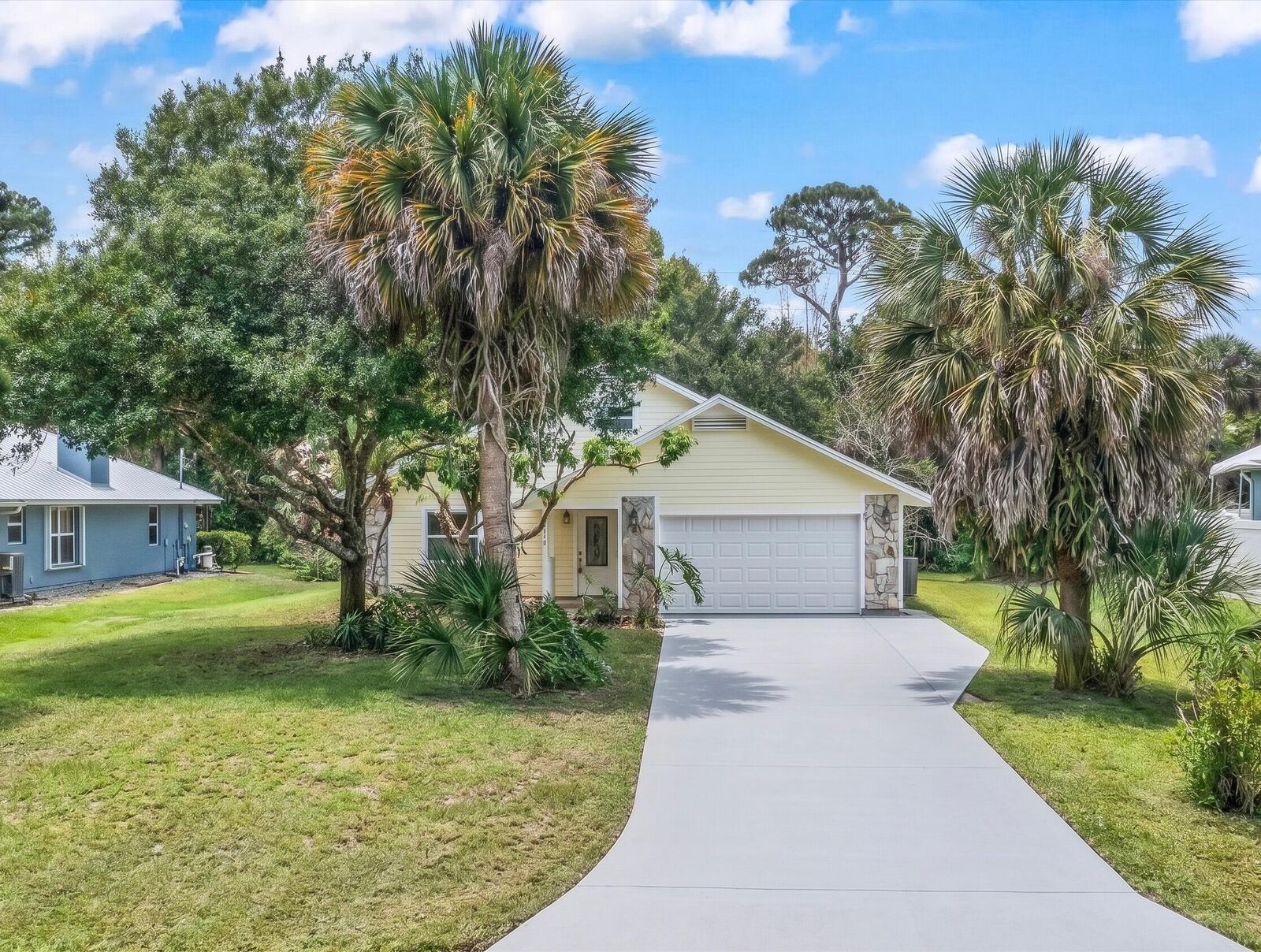 Property Photo:  179 Filbert Street  FL 32958 