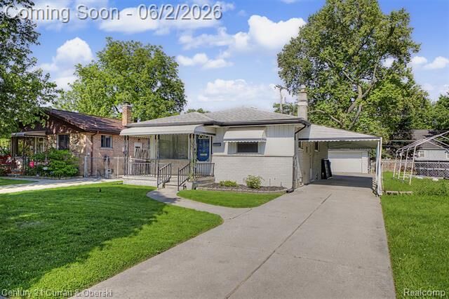 Property Photo:  5375 Mayfair Street  MI 48125 
