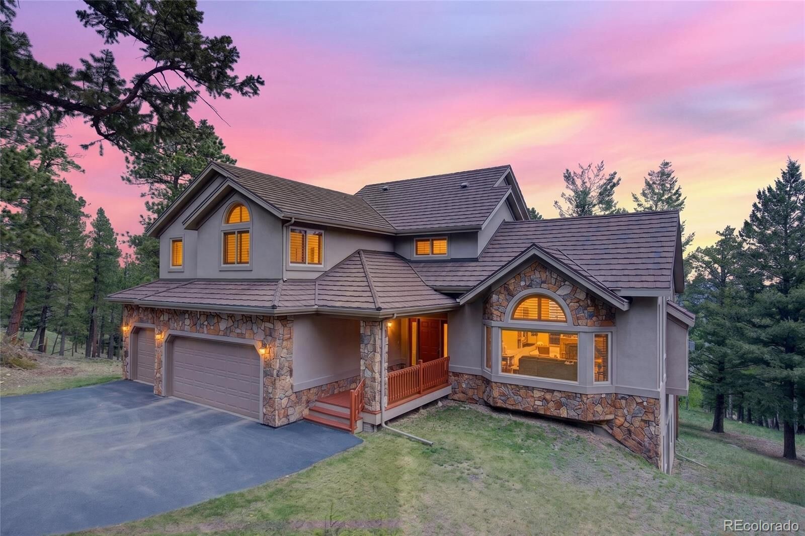 Property Photo:  1856 Santa Fe Mountain Road  CO 80439 