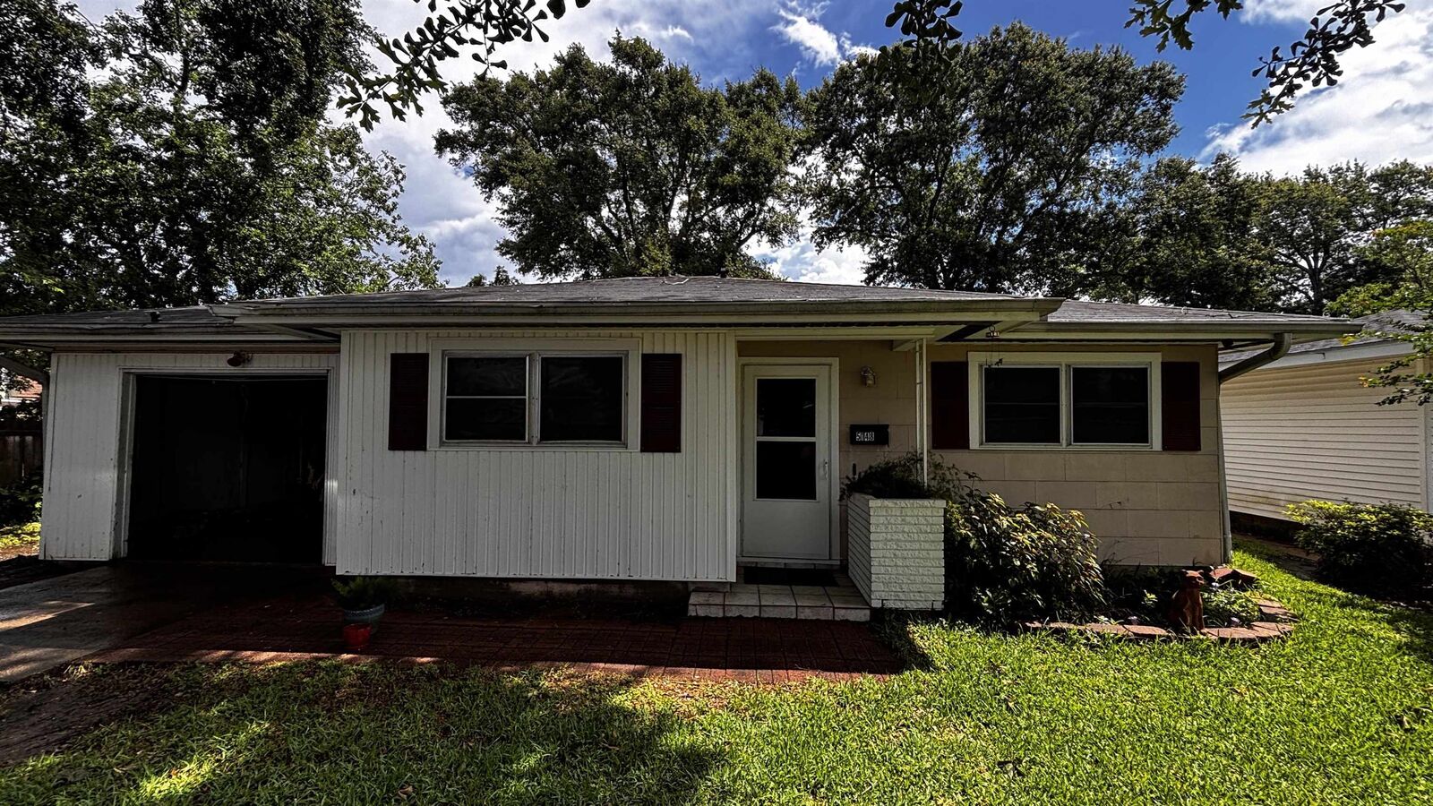 Property Photo:  5148 Foster Ave.  TX 77619 