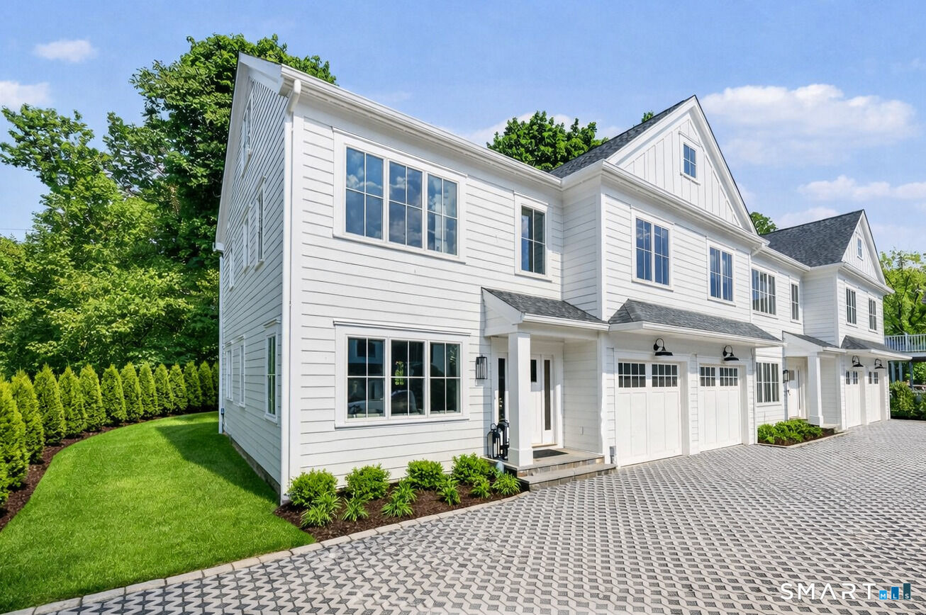 Property Photo: 185 S Water Street CT 06830