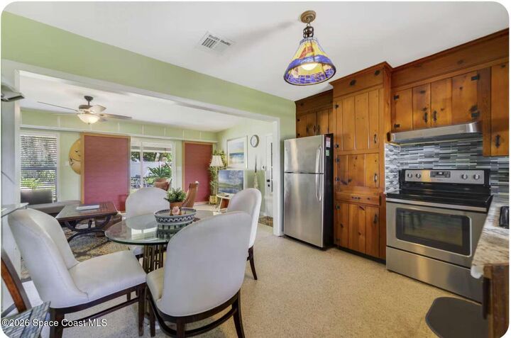 Property Photo:  1437 S Orlando Avenue  FL 32931 