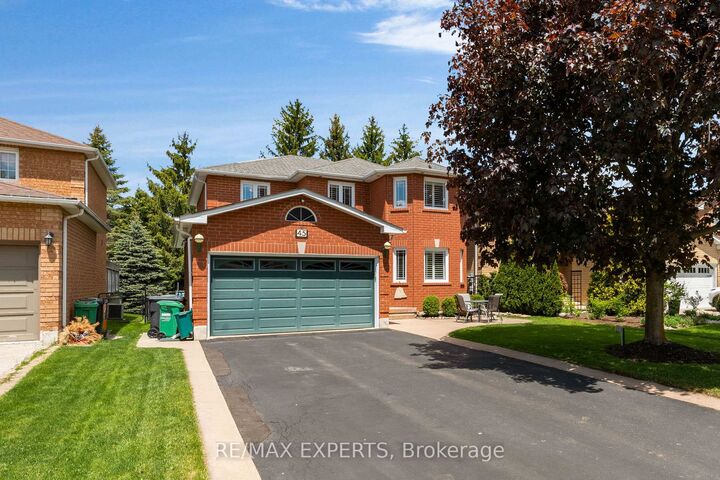 Property Photo: 45 Sunkist Valley Road ON L7E 1T1