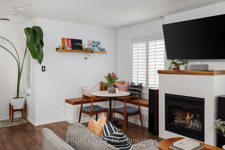 Property Photo: 12 Sudbury Street 819 ON M6J 3W7
