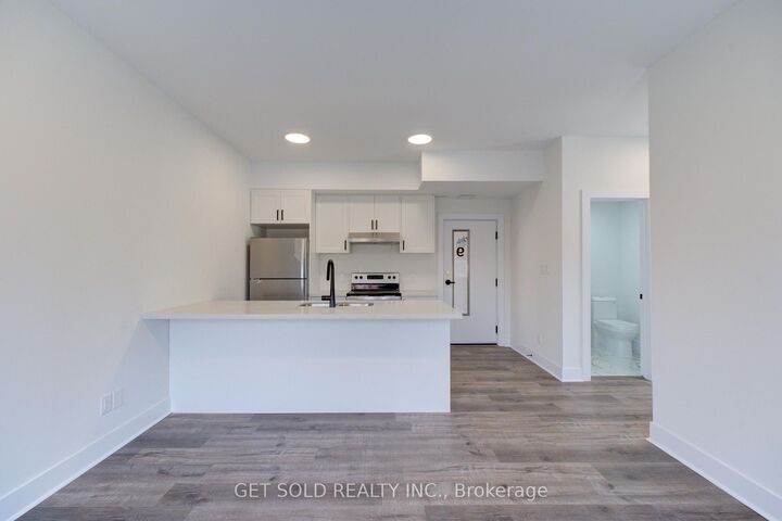 Property Photo: 6701 Thorold Stone Road 9 ON L2J 1B3