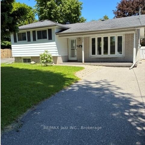 243 Acadia Drive — photo 1