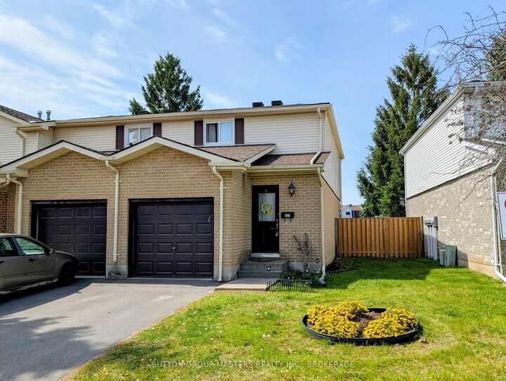 827 Datzell Lane 77 — photo 1
