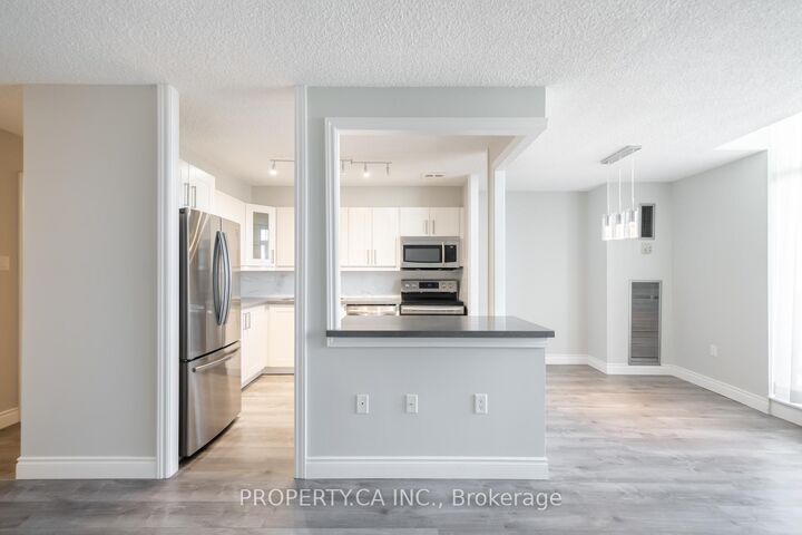 Property Photo: 355 Rathburn Road E 1204 ON L4Z 1H4