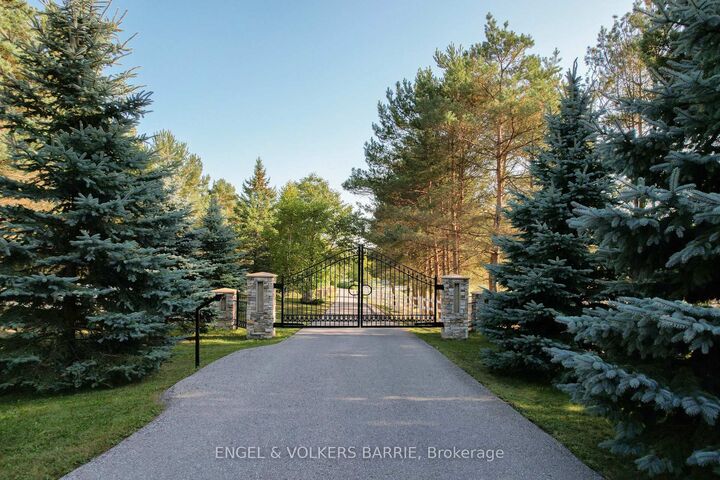 Property Photo: 419 Goodwood Rd Road ON L9P 1R4