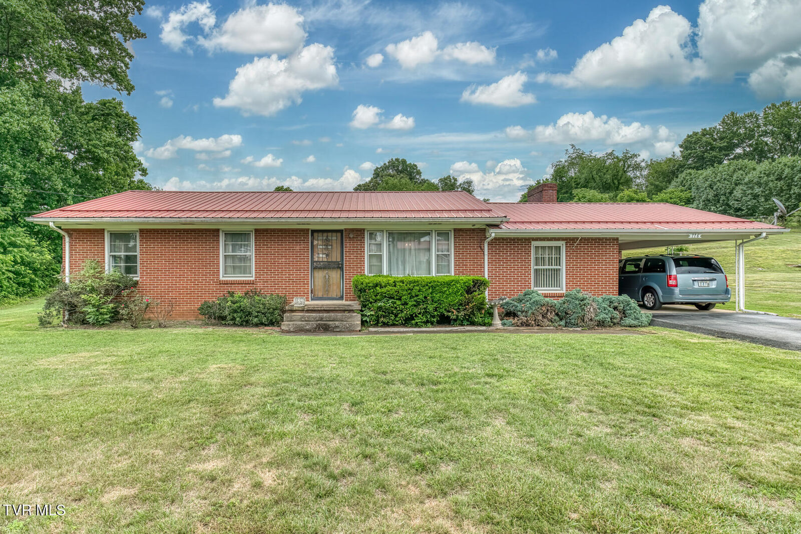 Property Photo:  116 Royston Street  TN 37604 
