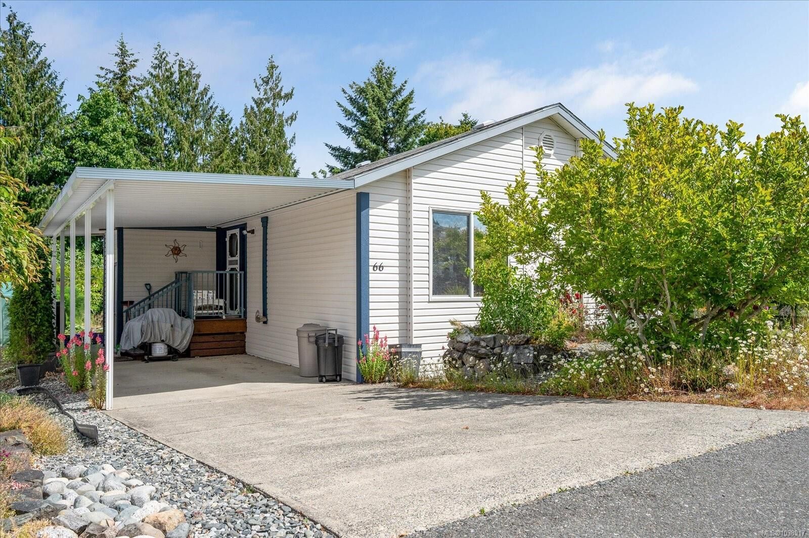 Property Photo:  658 Alderwood Dr #66  BC V9G 1R6 