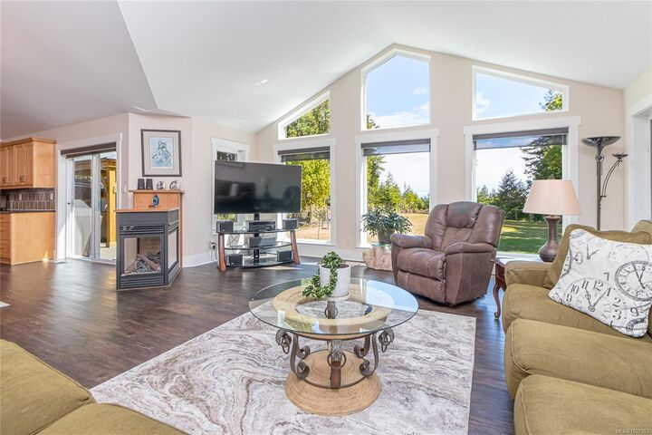Property Photo: 1737 Galvin Pl BC V9K 2V3