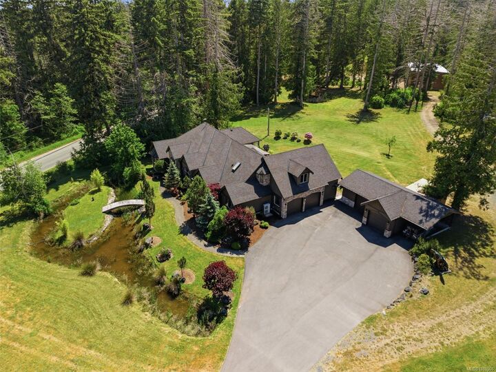 990 View Rd — photo 1