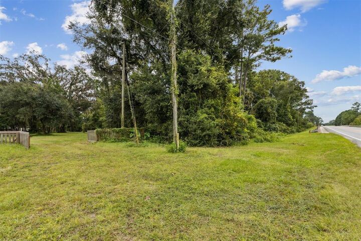 Property Photo:  850304 US 17 Highway  FL 32097 