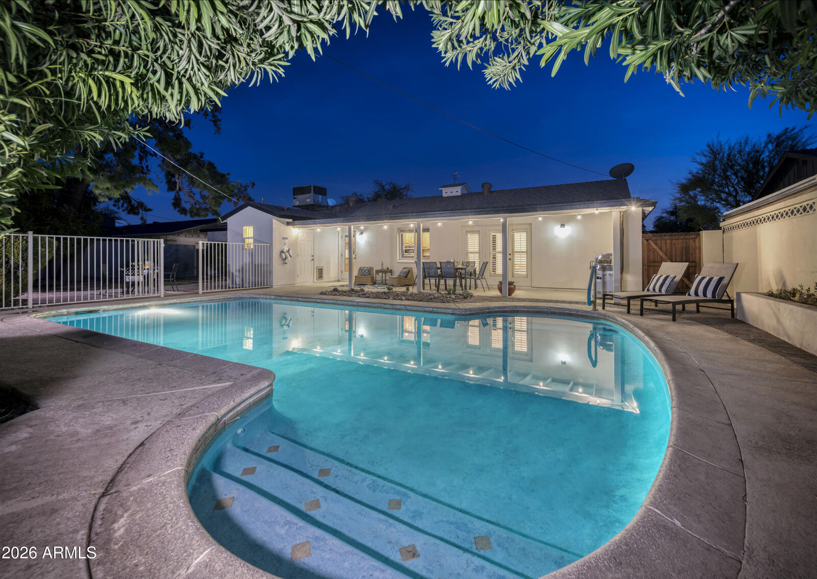 Property Photo:  6902 E Diamond Street  AZ 85257 