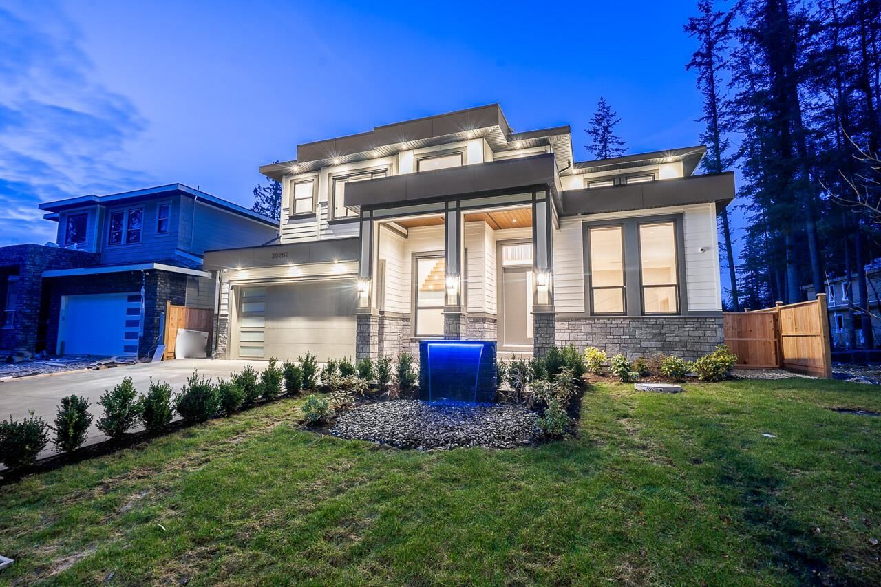 Property Photo: 20267 27 Avenue BC V2Z 0B6