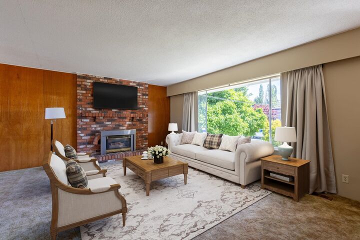 Property Photo:  3371 Vincent Street  BC V3B 3T5 