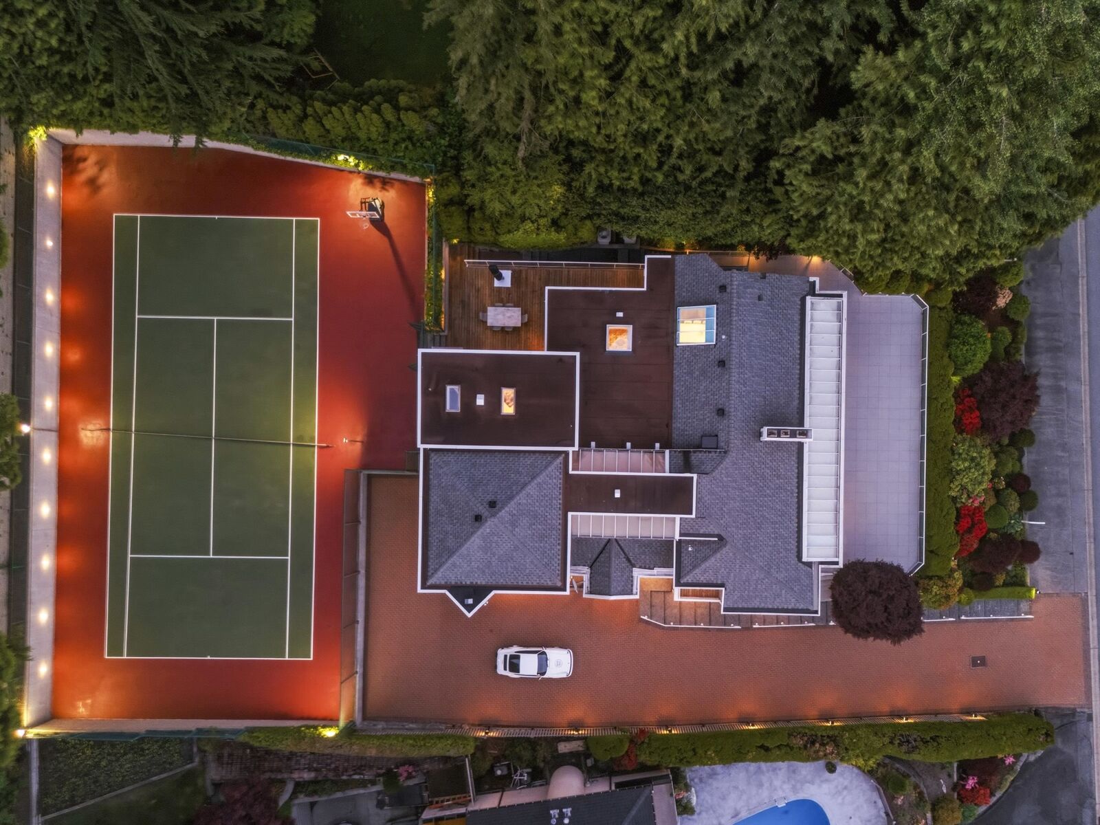 Property Photo: 1574 Chartwell Drive BC V7S 2S1