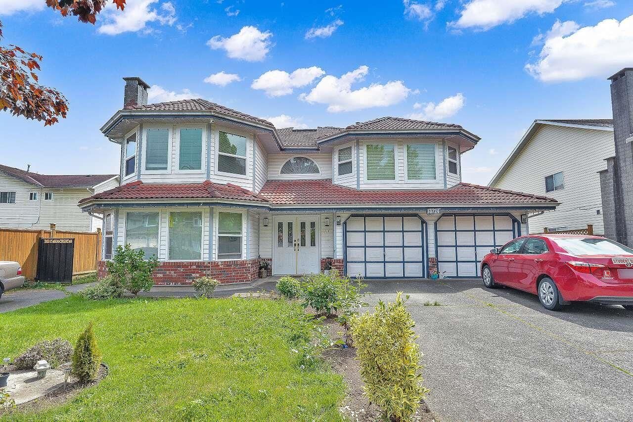 Property Photo: 13724 91 Avenue BC V3V 7X1