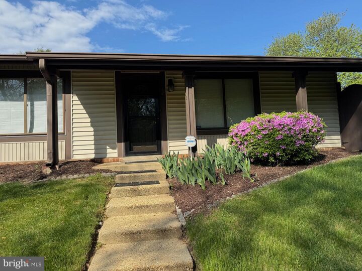 Property Photo:  62 Cable Hollow Way 38-4  MD 20774 