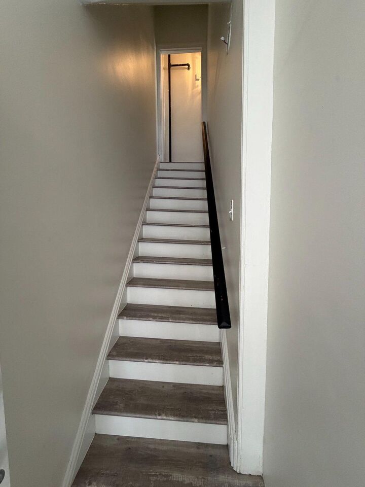 Property Photo:  22 N Darlington Street Second Floor  PA 19380 