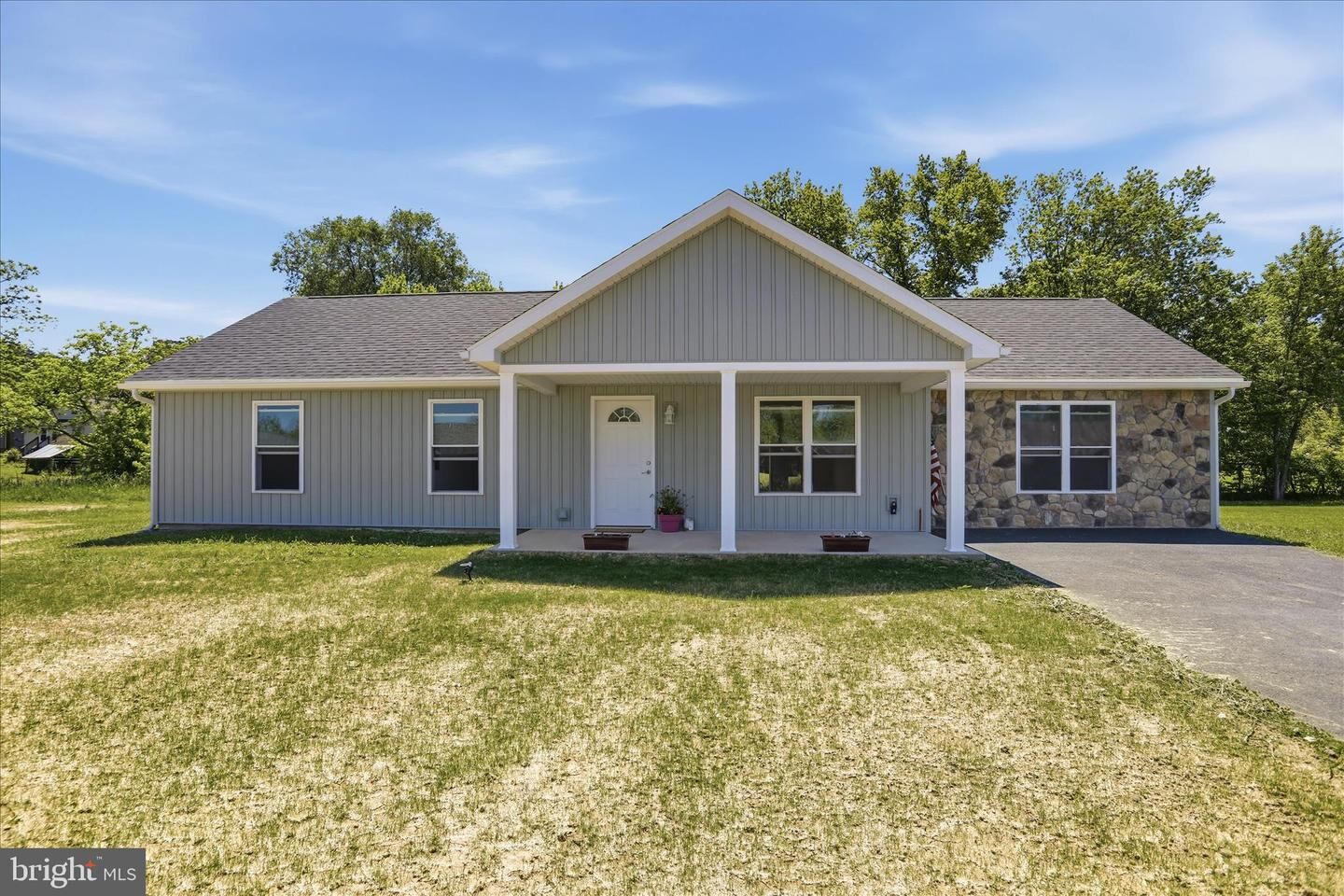 Property Photo:  272 W Creek Run Loop  WV 26719 
