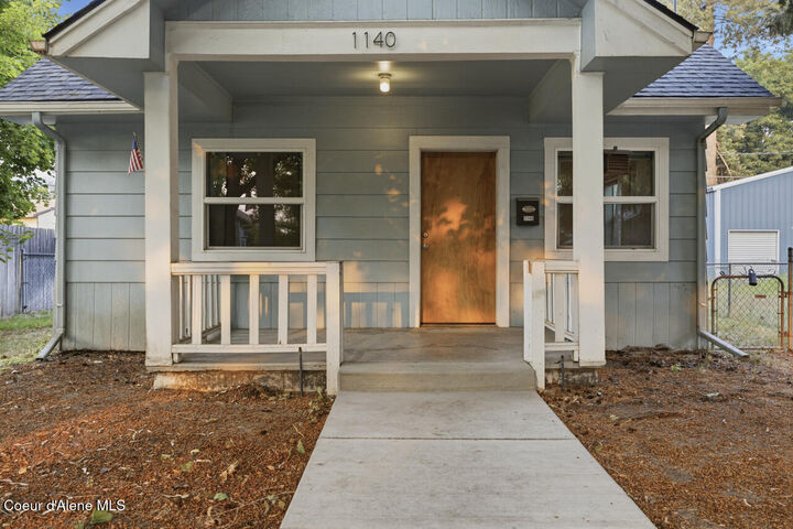 Property Photo:  1140 N 6th St  ID 83814 